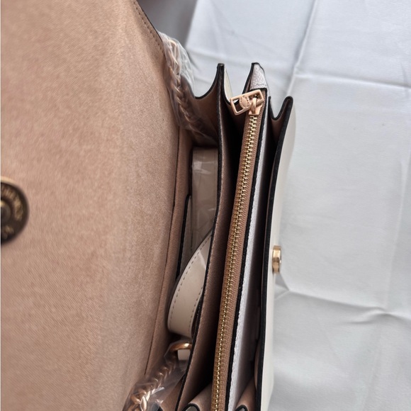 Coach Cream and Tan Crossbody Bag - Picture 3 of 7